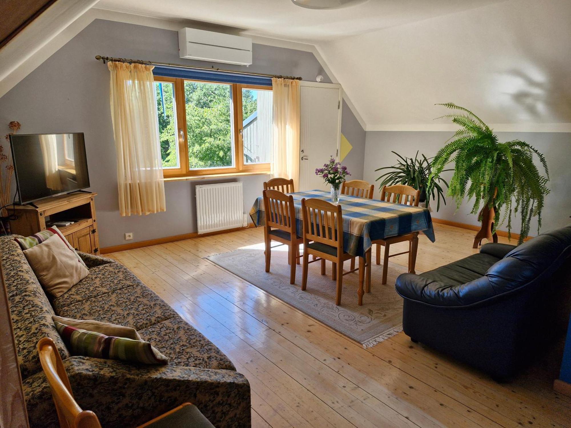 Piibelehe Guest Accommodation Kuressaare Dış mekan fotoğraf