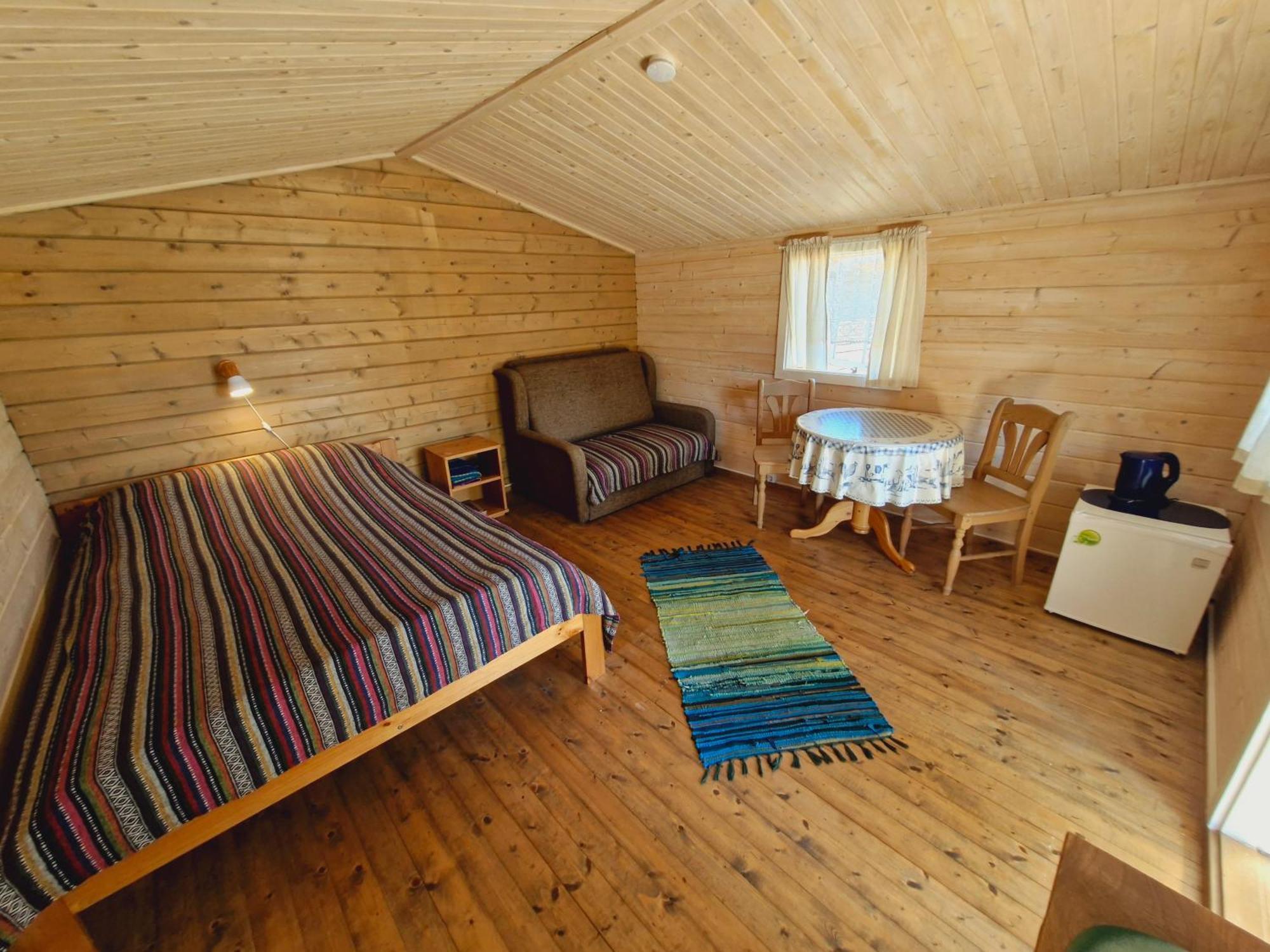 Piibelehe Guest Accommodation Kuressaare Dış mekan fotoğraf