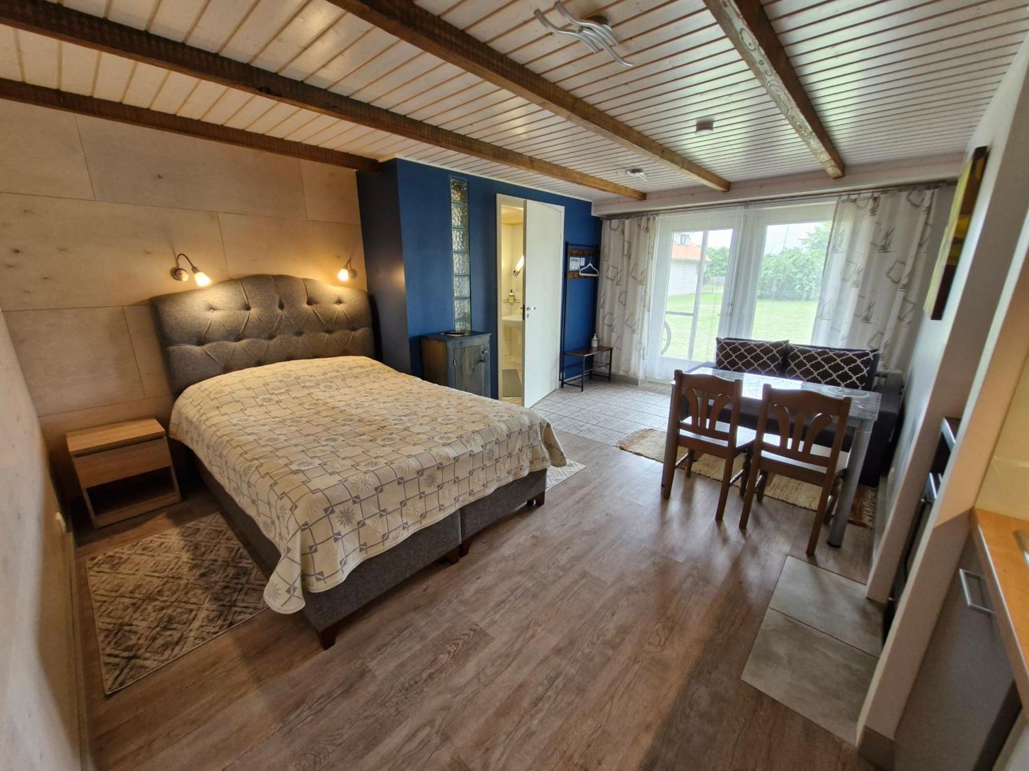 Piibelehe Guest Accommodation Kuressaare Dış mekan fotoğraf